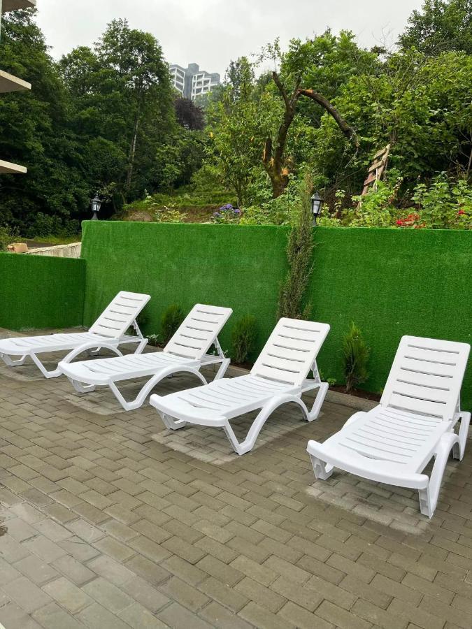 Nira Hotel โกนิโอ ภายนอก รูปภาพ